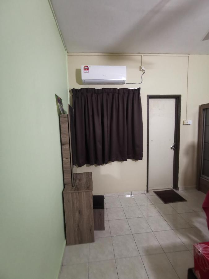Cikgu Azue With Lift 1floor Security Gate *